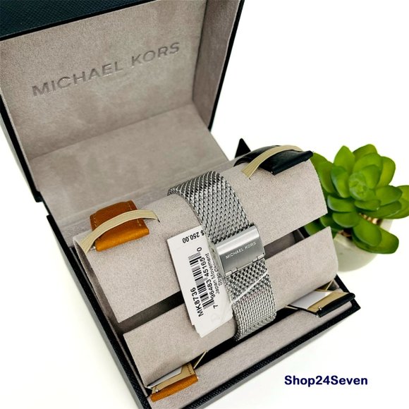 NWT MICHAEL KORS Blake Watch Giftset MK8736 - Picture 6 of 9